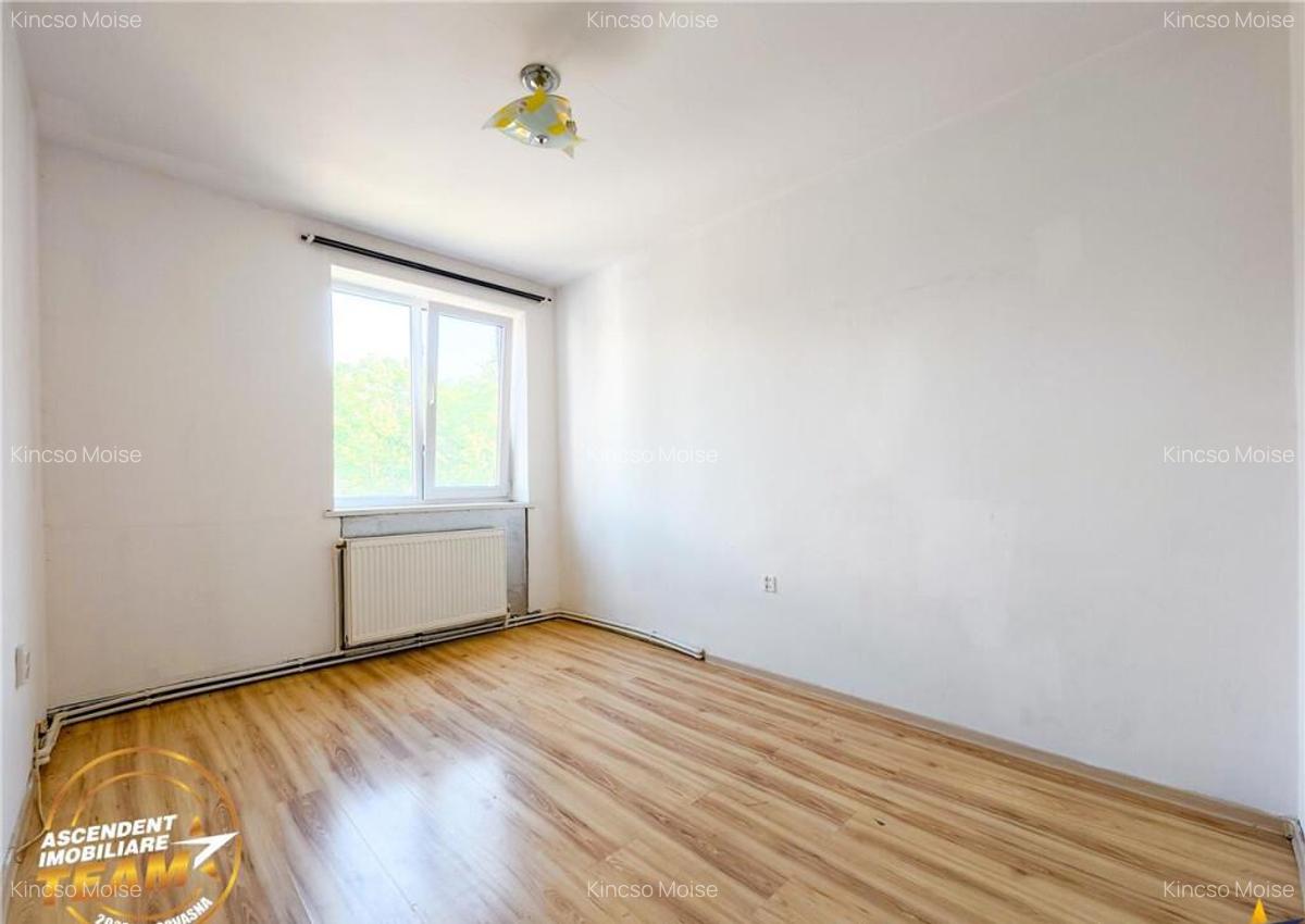 Tur Virtual! Decomandat,3 camere,locatie favorabila,Simeria, - 4