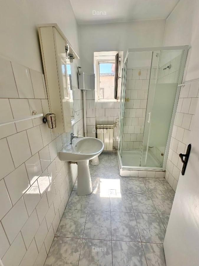 Apartament cu 4 camere decomandat în Dorobanți - 10