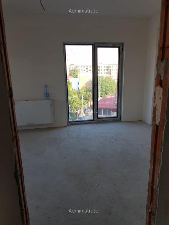 Apartament cu 3 camere decomandat în Camil Ressu - 7
