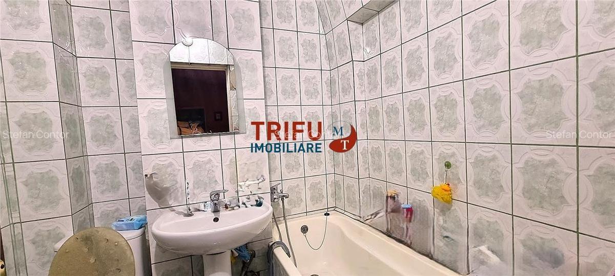 Apartament 3 camere decomandat de vanzare M-uri - 6