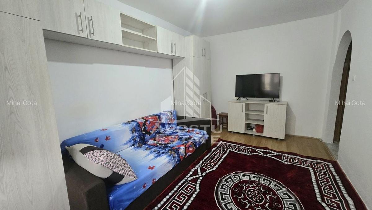 Garsoniera cu bucatarie separata, zona Badea Cartan - 6