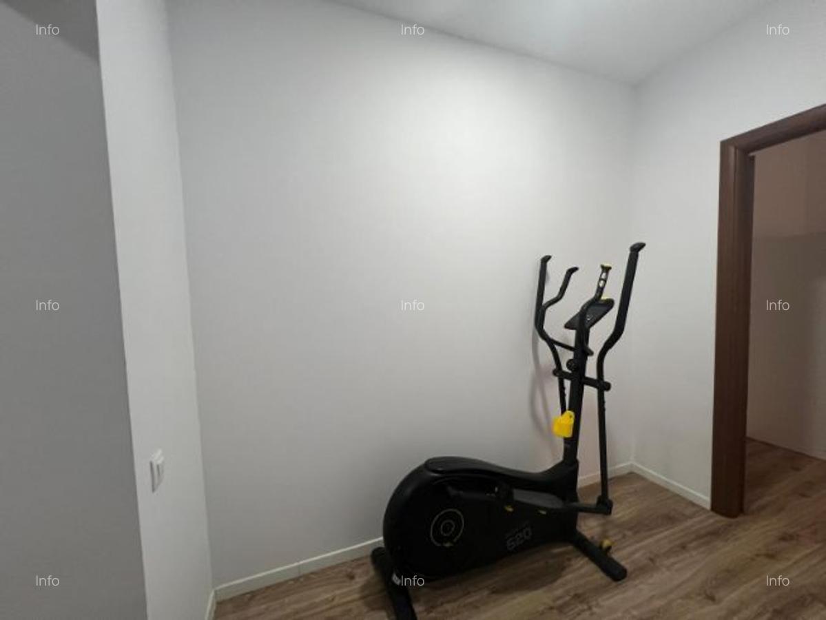 Inchiriez ap. 3 camere de lux, 84 mp, complex Laguna Residence, et.4 - 8