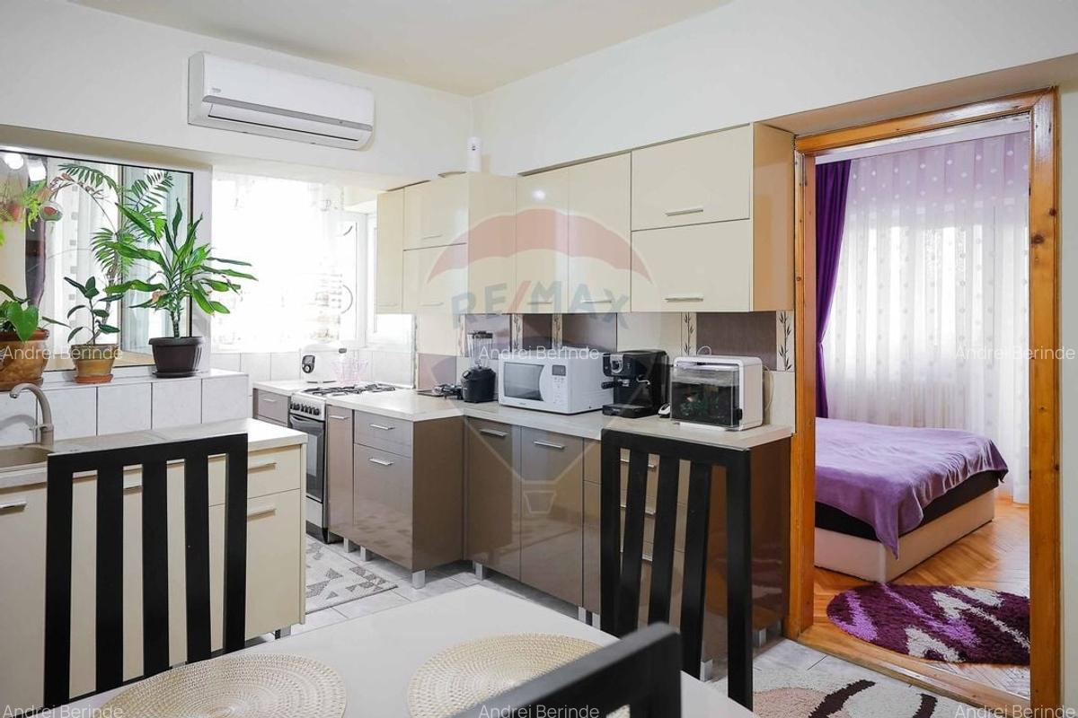 Apartament cu 3 camere de vanzare, Bd. Dacia - 17