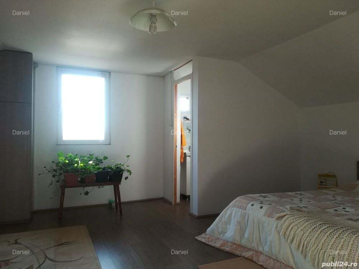 Casa 90mp, teren 700mp - 4