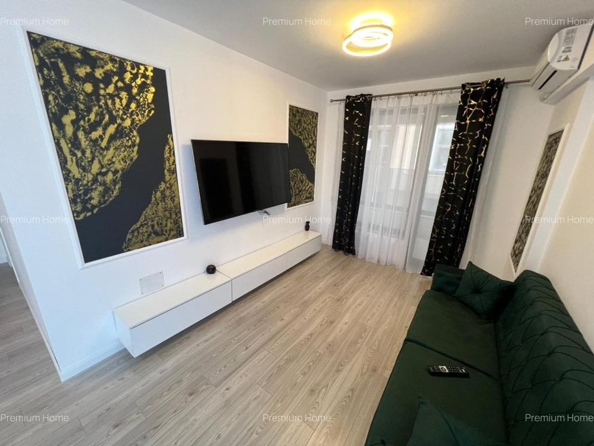 Apartament cu 3 camere semidecomandat, mobilat în Pipera - 1