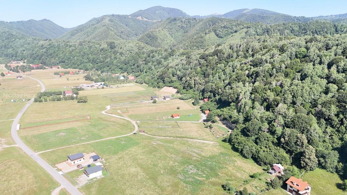 Teren intravilan 1108mp la Plaiul Foii Zarnesti Brasov - 3