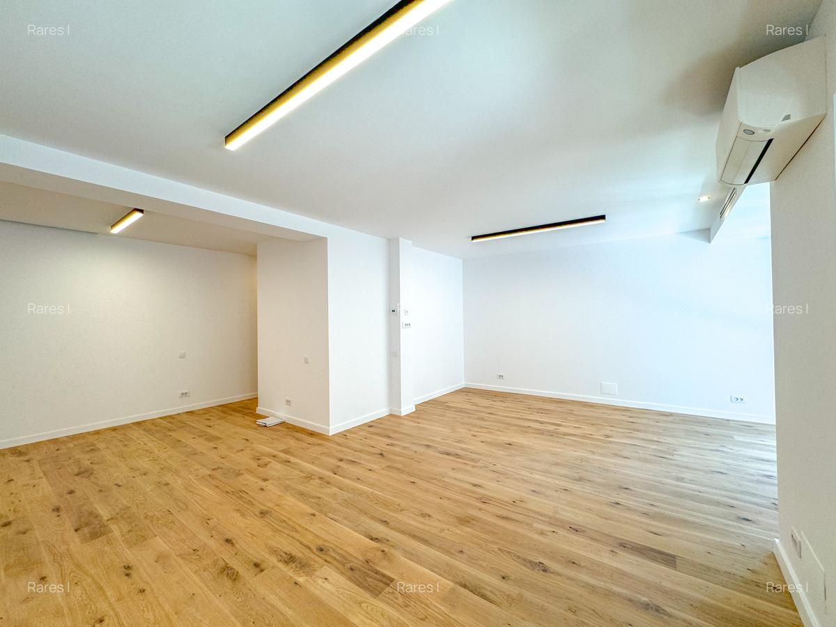 Spatiu Comercial & Birouri - Bulevardul Unirii - Bloc 2025 - 58 MP - NOU - 2