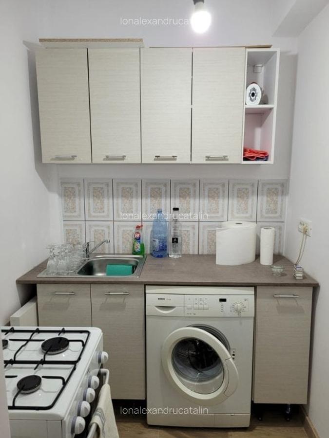 City Park Mall - Garsoniera decomandata mobilata-utilata termen lung, gaze - 6