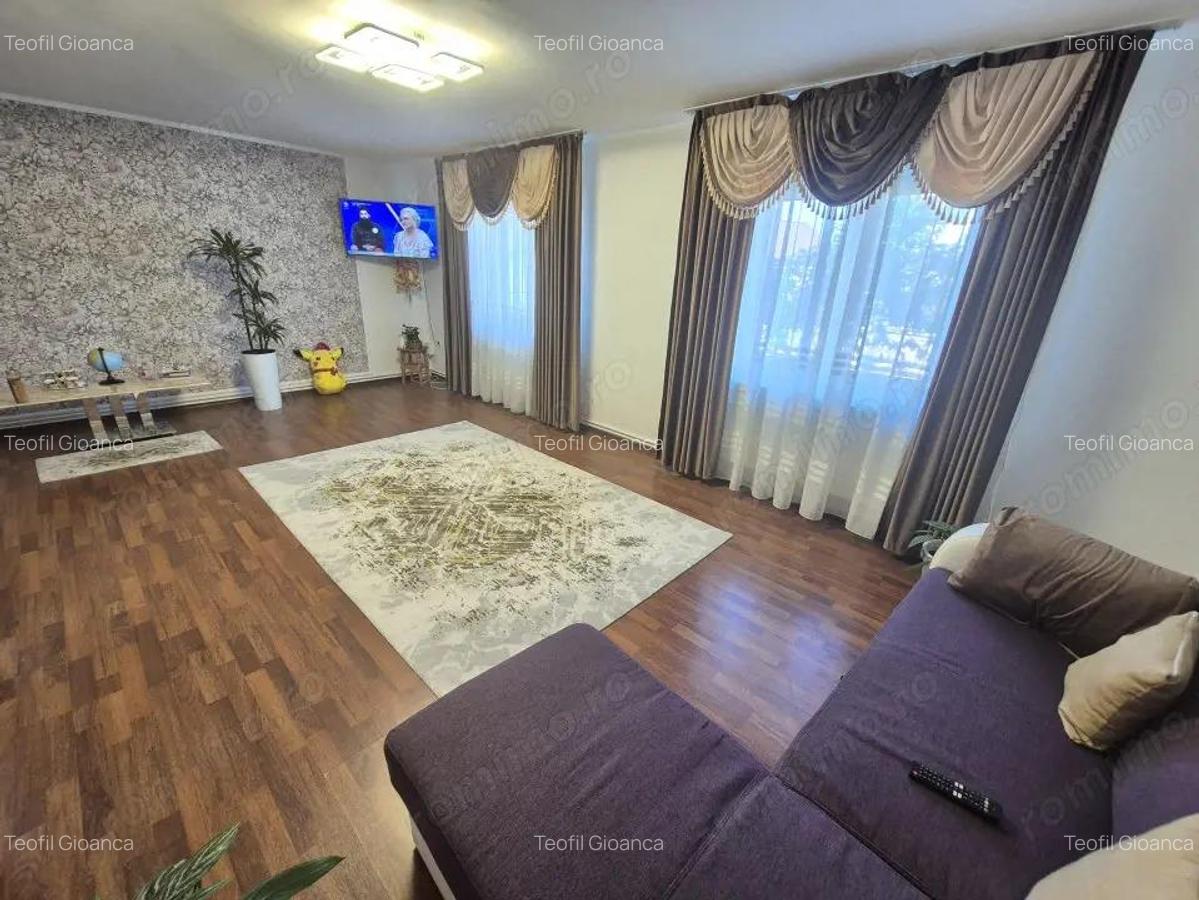 Vanzare casa P+1 cu teren de 769 mp ?i facilita?i complete, str. ?i?e?ti - 2 Vanzare casa P+1 cu teren de 769 mp ?i facilita?i complete, str. ?i?e?ti - 2