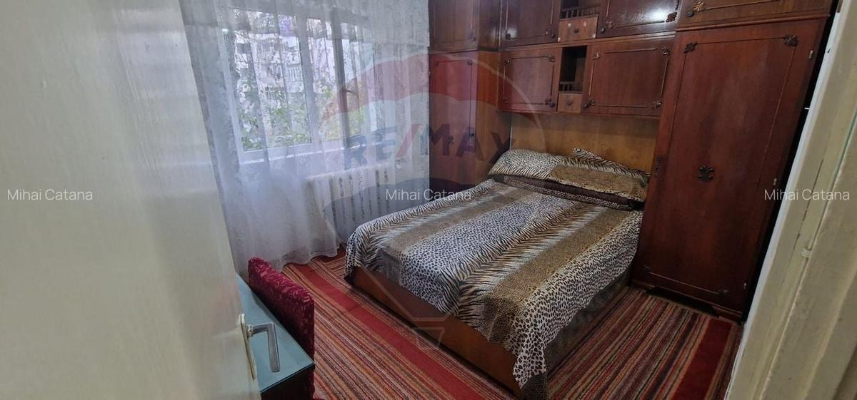 Apartament cu 3 camere in zona Ura, strada Republicii - 2