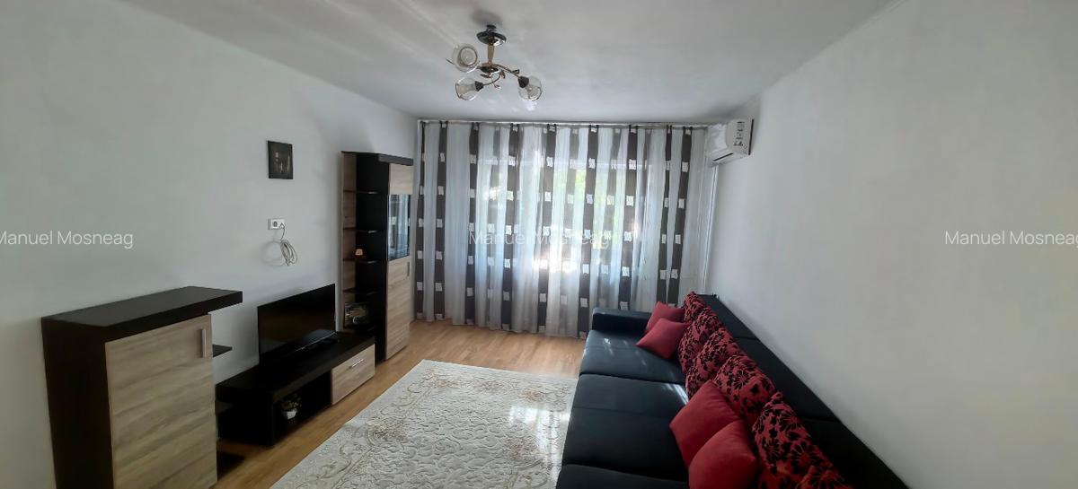 Închiriez apartament cu 2 camere - 4