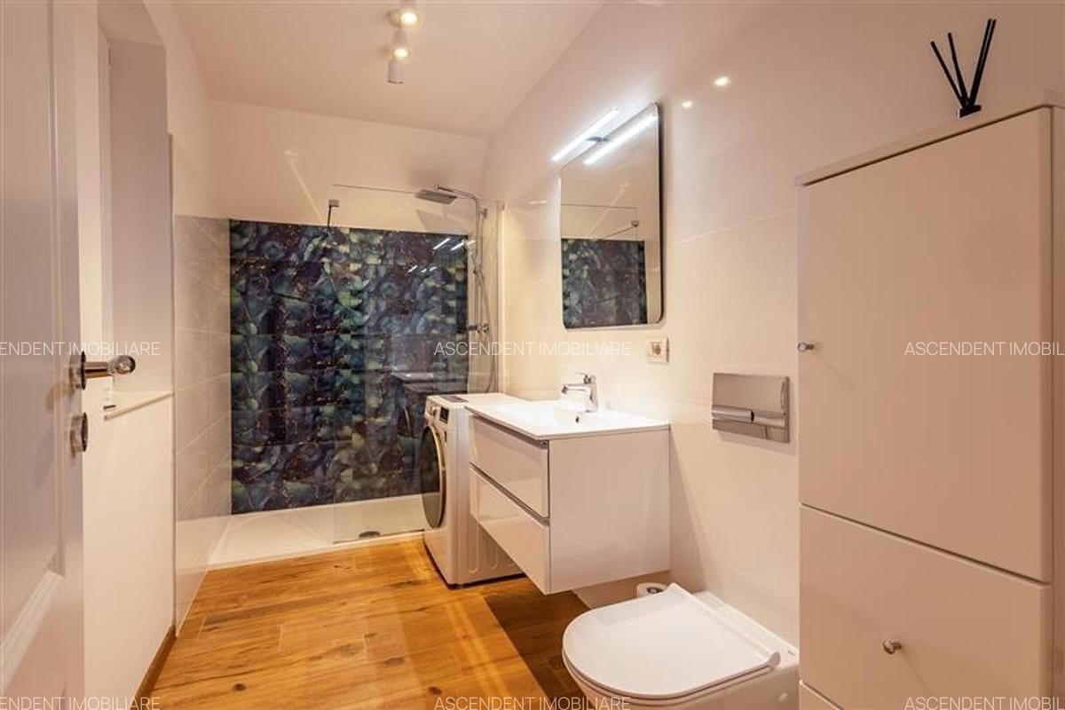 Studio,regim vila,LUX protocol,doua terase,pod propriu,Tractorul,Brasov:Film& Li - 6