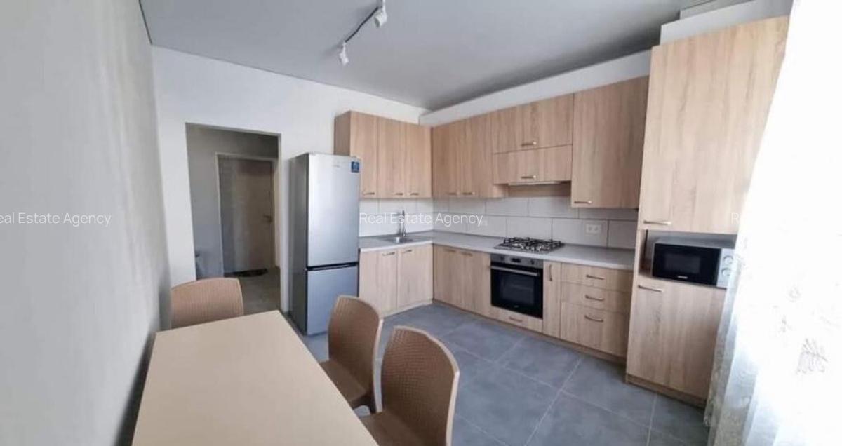 1 camera in zona Medicinei - 2