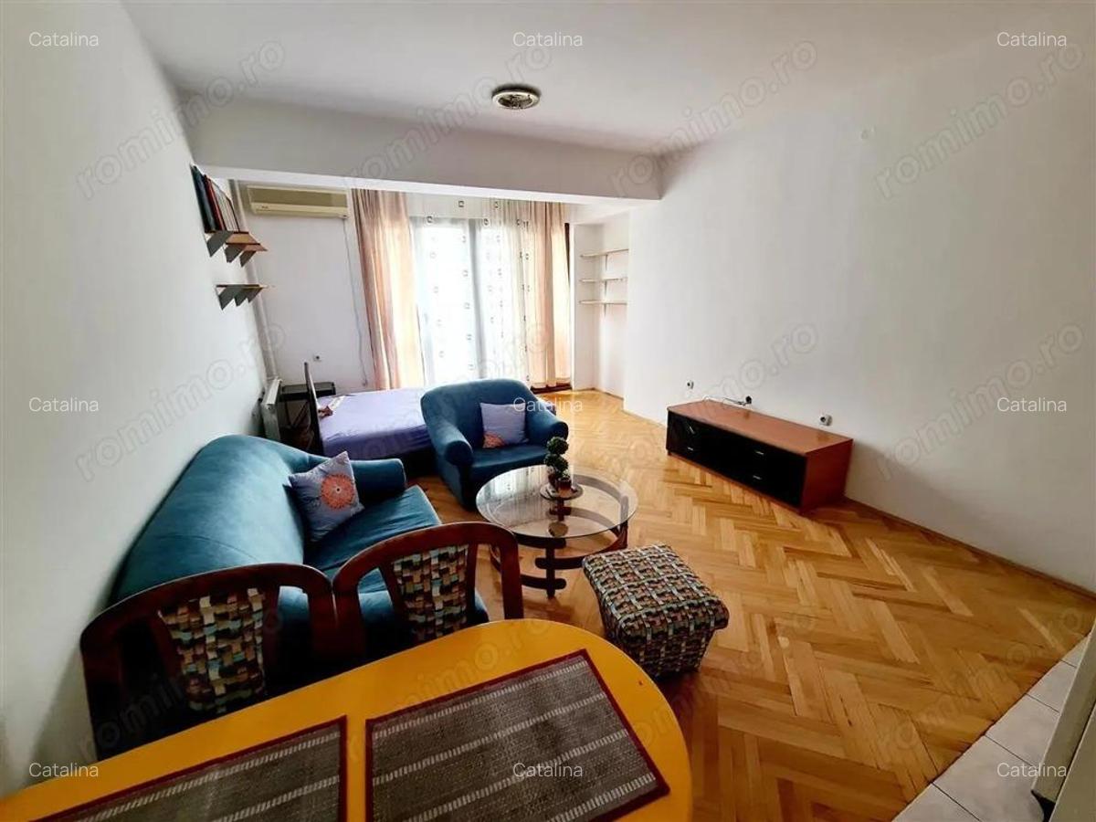 Inchiriez apartament cu 1 camera in zona Olimpia - 2