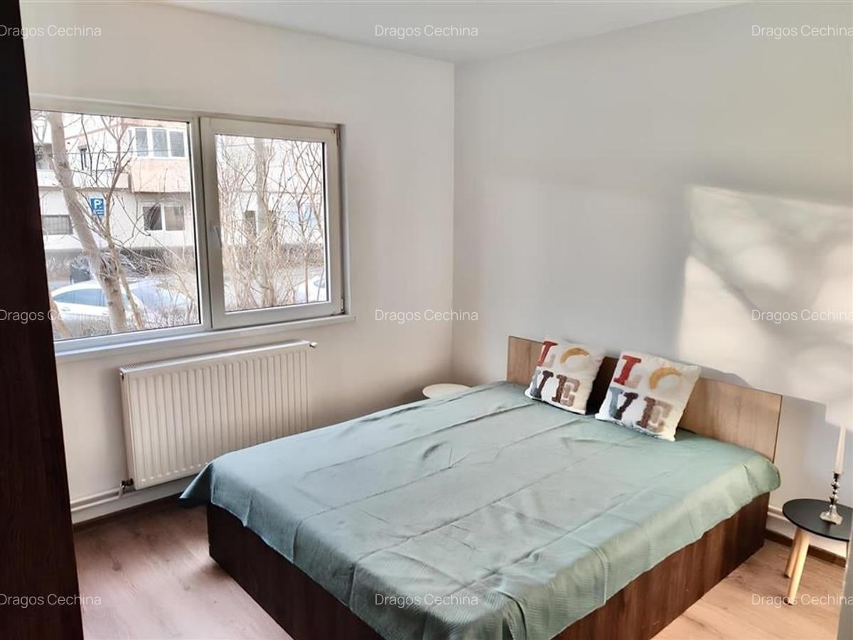 Apartament cu 3 camere circular, mobilat în Tractorul - 2