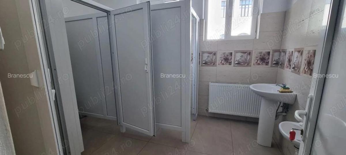 Inchiriez spatiu ultracentral Pitesti, 700 mp, vitrina mare stradala - 17