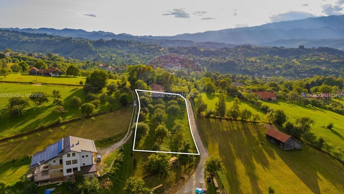 Teren intravilan cu PRIVELISTE UNICA |BRAN, BV| 3,000mp | COMISION 0 | - 10