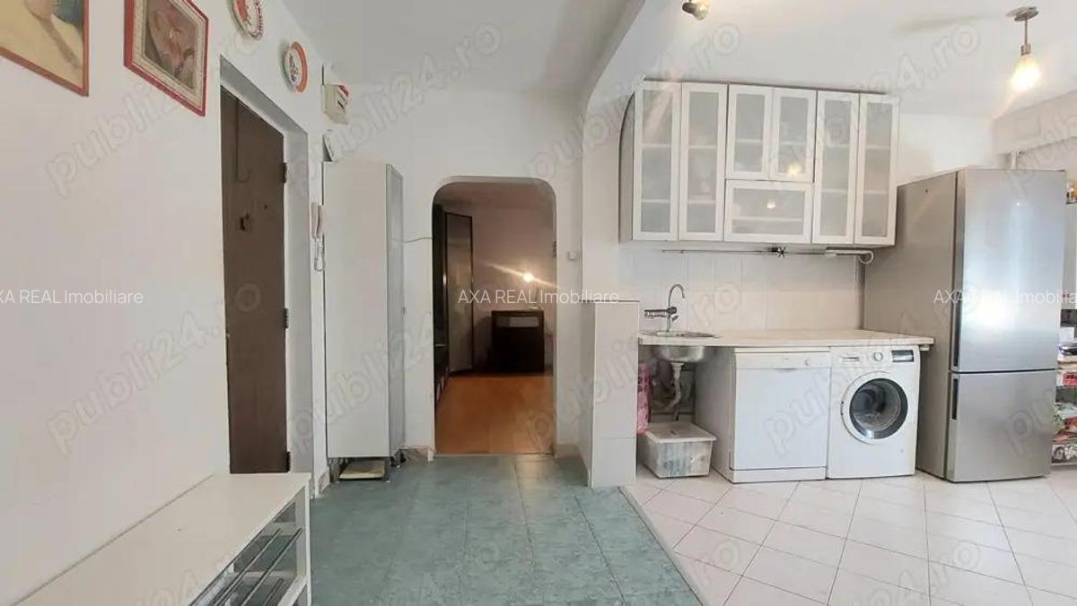 De vanzare 2 cam., decomandat, centrala proprie Mihail Sebastian 13 Septembrie - 6