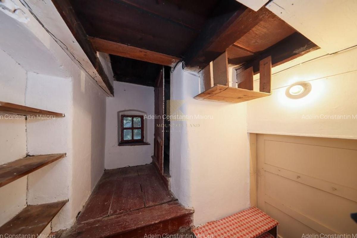 Locație rară în Brașov: ideal pentru regim hotelier sau business - 23