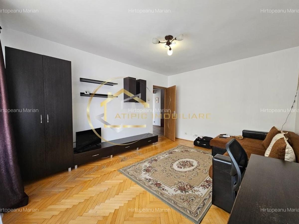 Inchiriere apartament 2 camere decomandate pe str Garii - 3