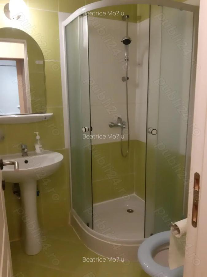 Vand urgent apartament 4 camere, negociabil - 6