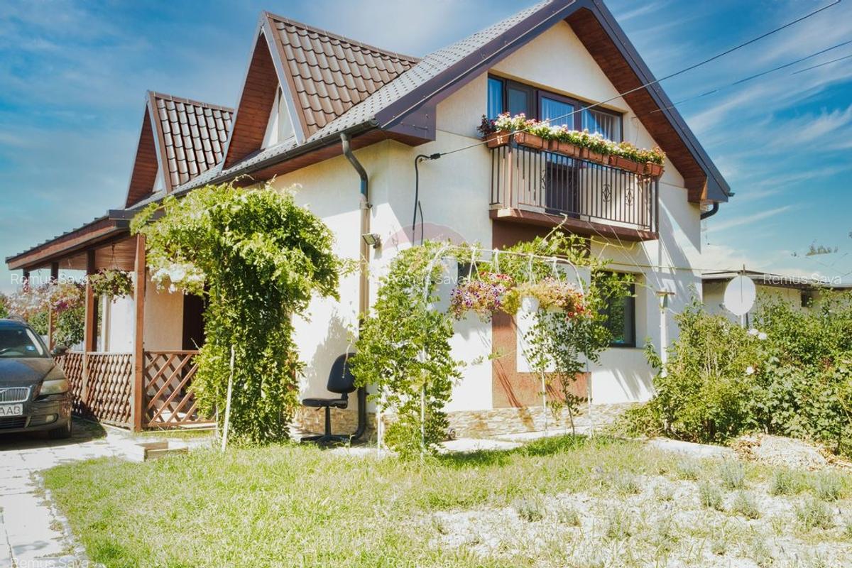 Casa de vanzare in Podu Iloaiei - 2