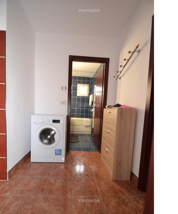 Ap. 2 camere, decomandat, zona Medicina - 6
