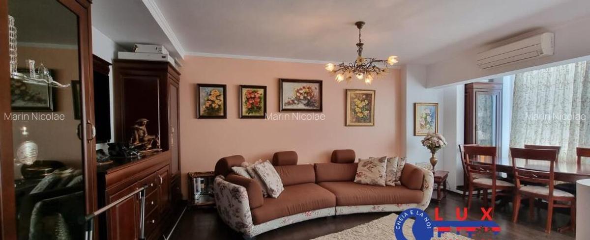 ID 3403 Apartament 3 camere - Strada VICTORIEI - 1