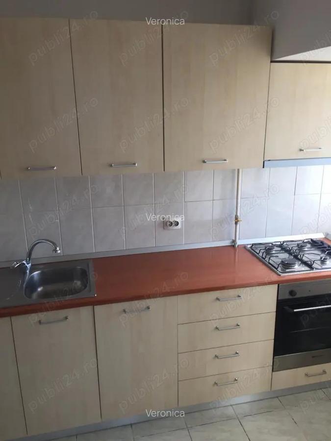 Inchiriere apartament 3 camere decomandat, bucatarie mobilata, Nerva Traian - 1