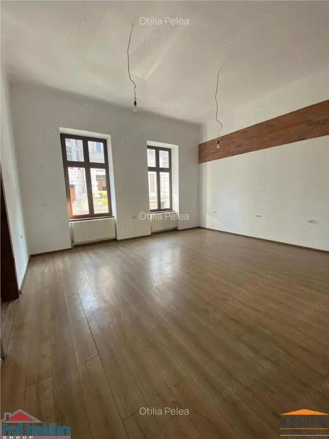 Incgiriez Spatiu Comercial cu intrare din bulevard - 6