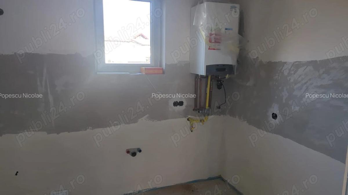 Casa tip duplex - 2 locuinte cuplate - 10 camere - semifinisat - 3