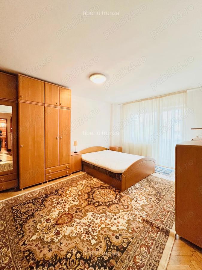 Apartament 4 camere et.2 Strada Vanatorilor - 3