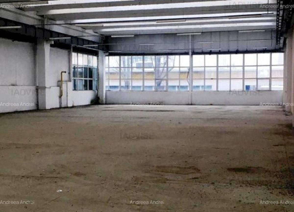 Spațiu industrial, 4963 mp în Tractorul - 4