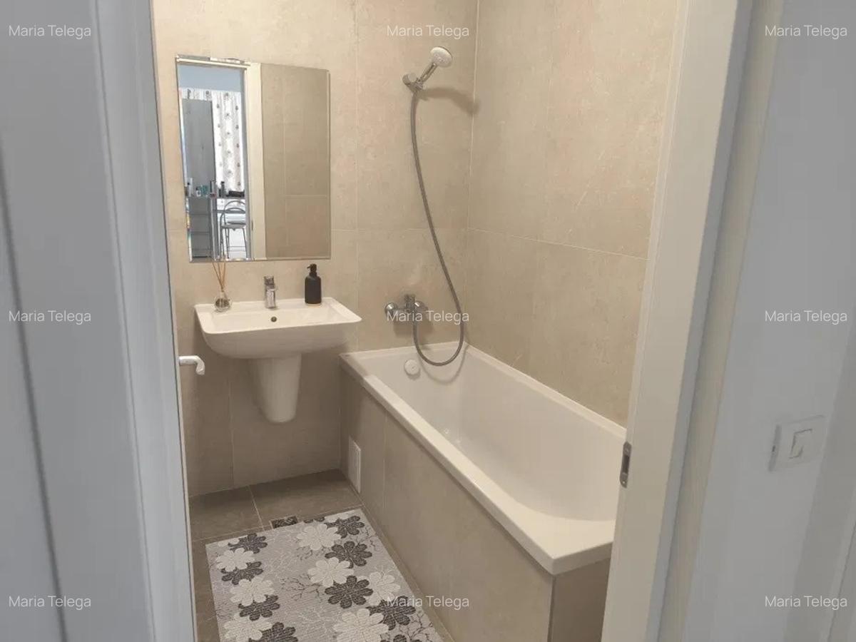 Apartament cu 2 camere decomandat în Tractorul - 7