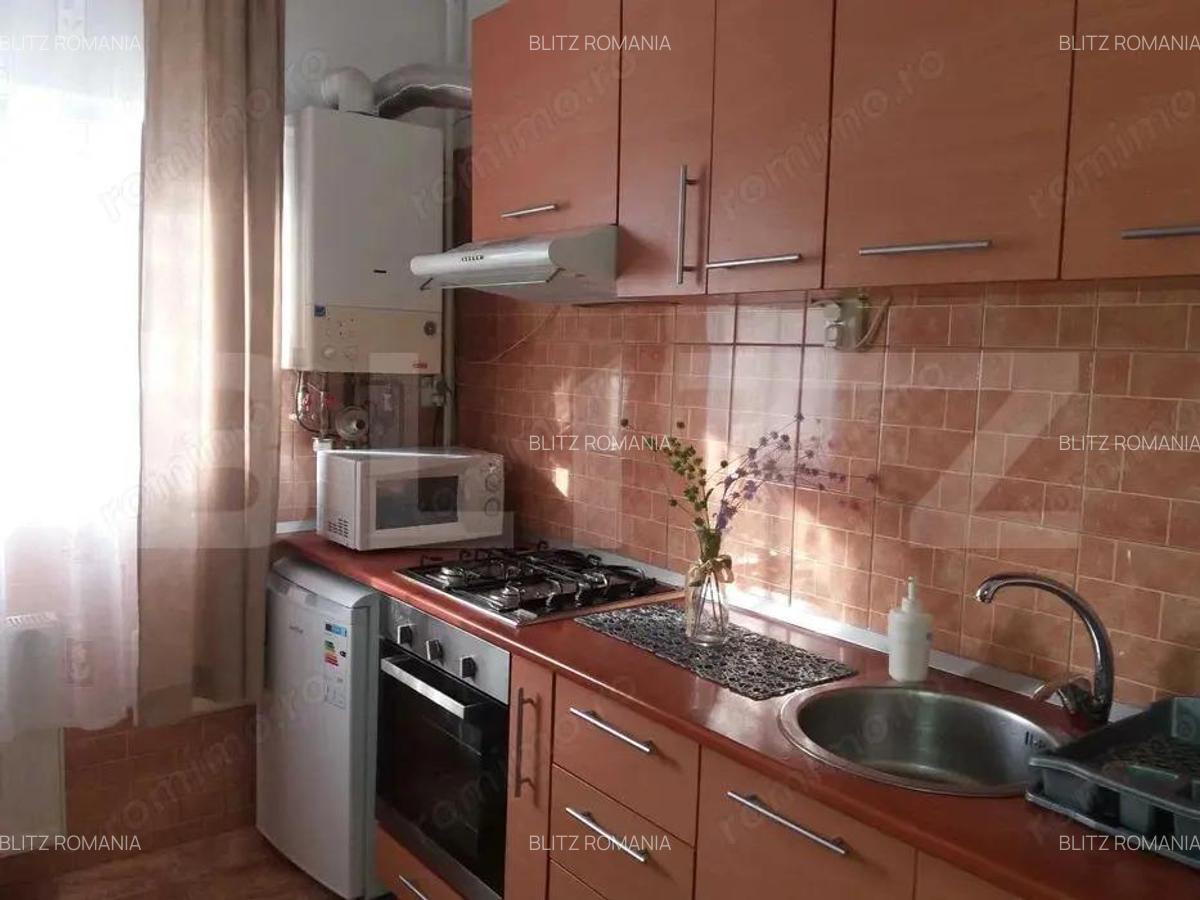 Apartament 2 camere semidecomandat, Plopilor - 3