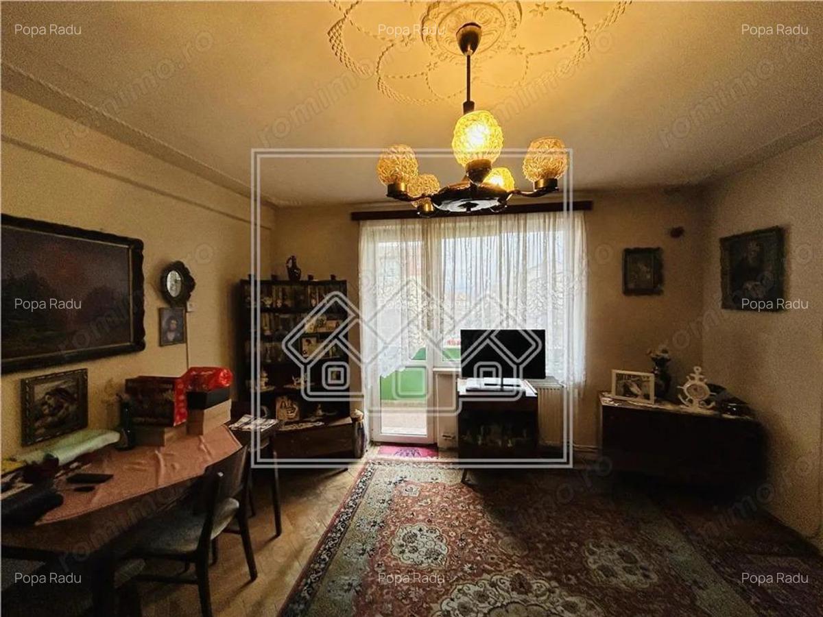 Ap cu 2 camere, balcon, etaj 3 4, zona Terezian - 5