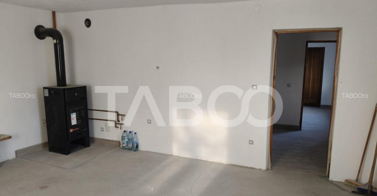 Microferma cu locuinta de vanzare in Pianu de sus - 13