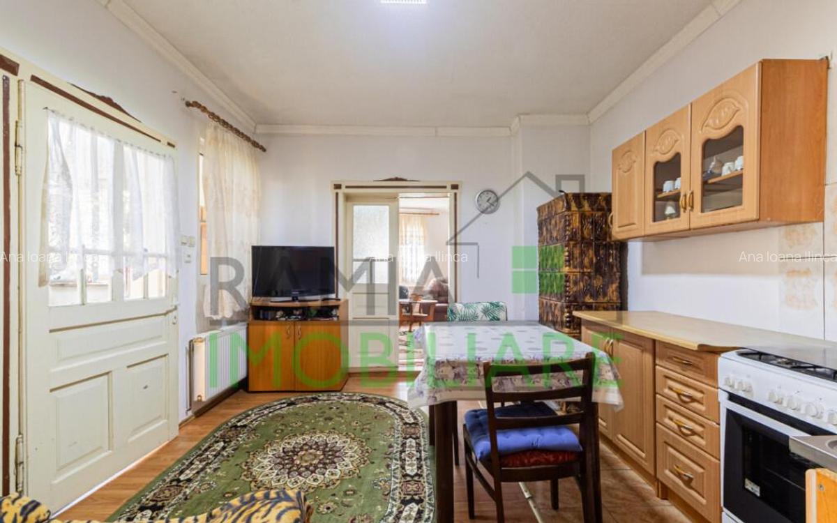 Casa primitoare in Satulung, Sacele curte generoasa ? - 16