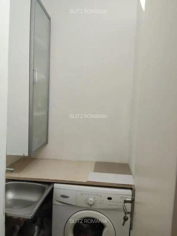 Garsoniera, 28 mp, Calea Bucuresti - 3