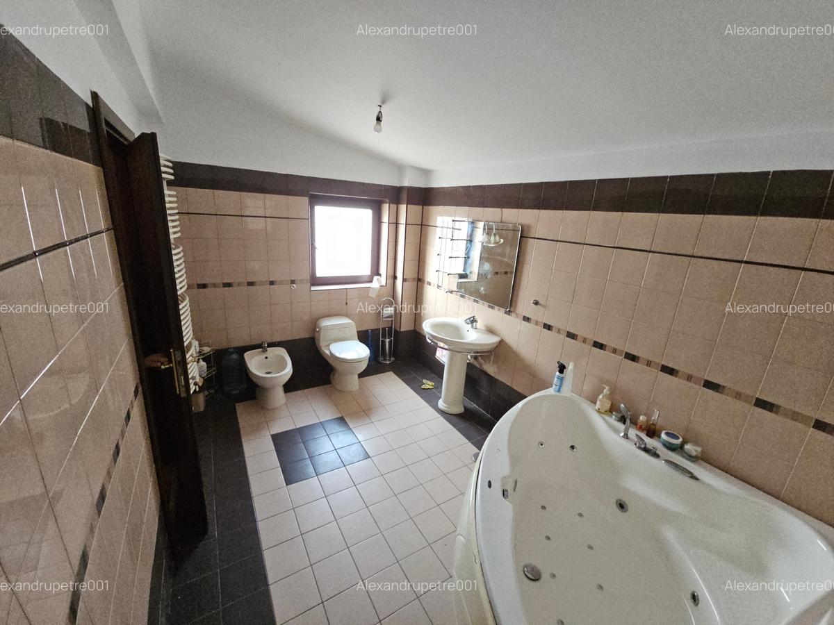 Casa 5 camere teren 800 mp Uverturii Bucuresti | Comision 0 - 9