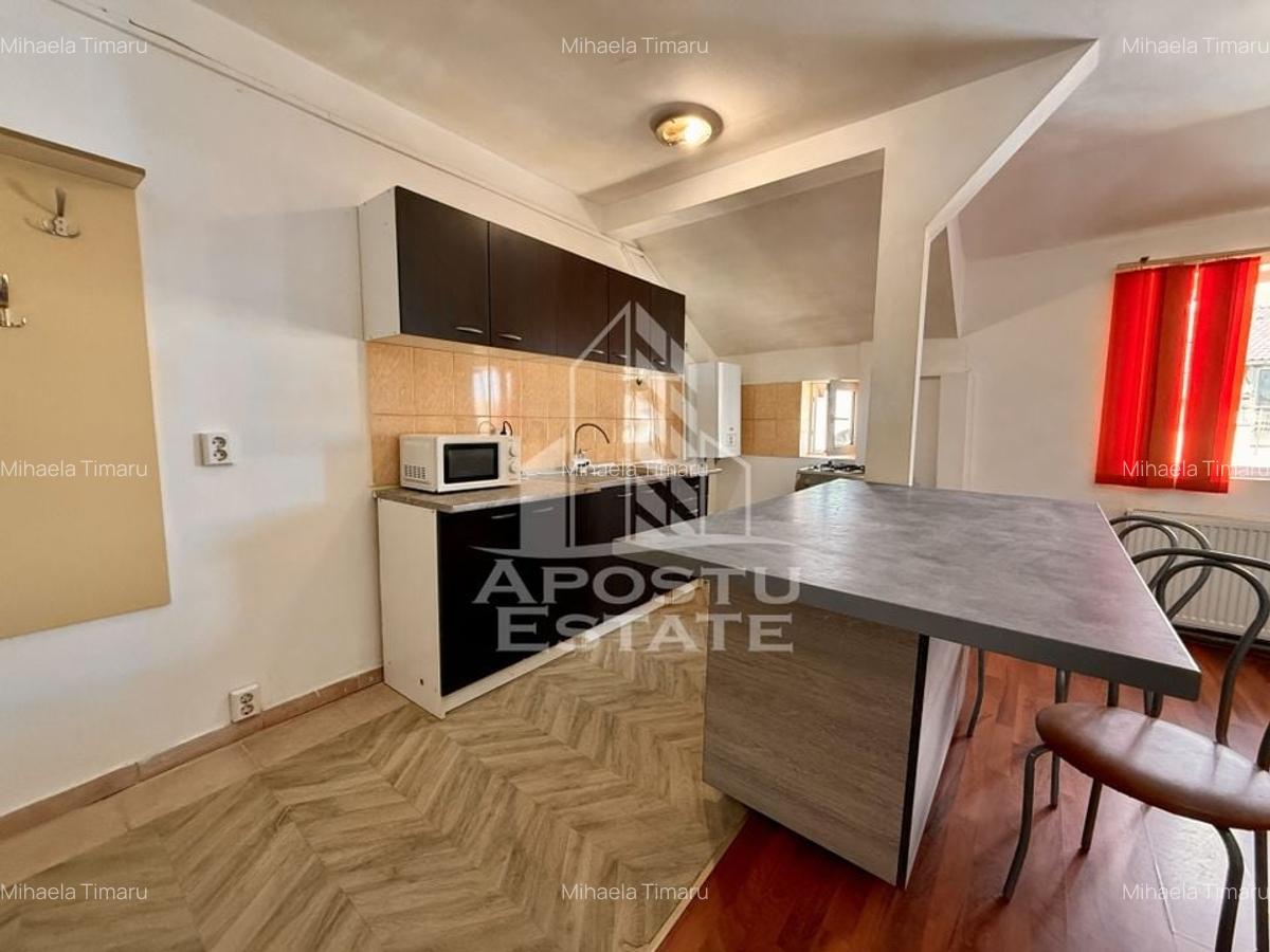 Apartament cu 2 camere semidecomandat, mobilat în Soarelui - 3