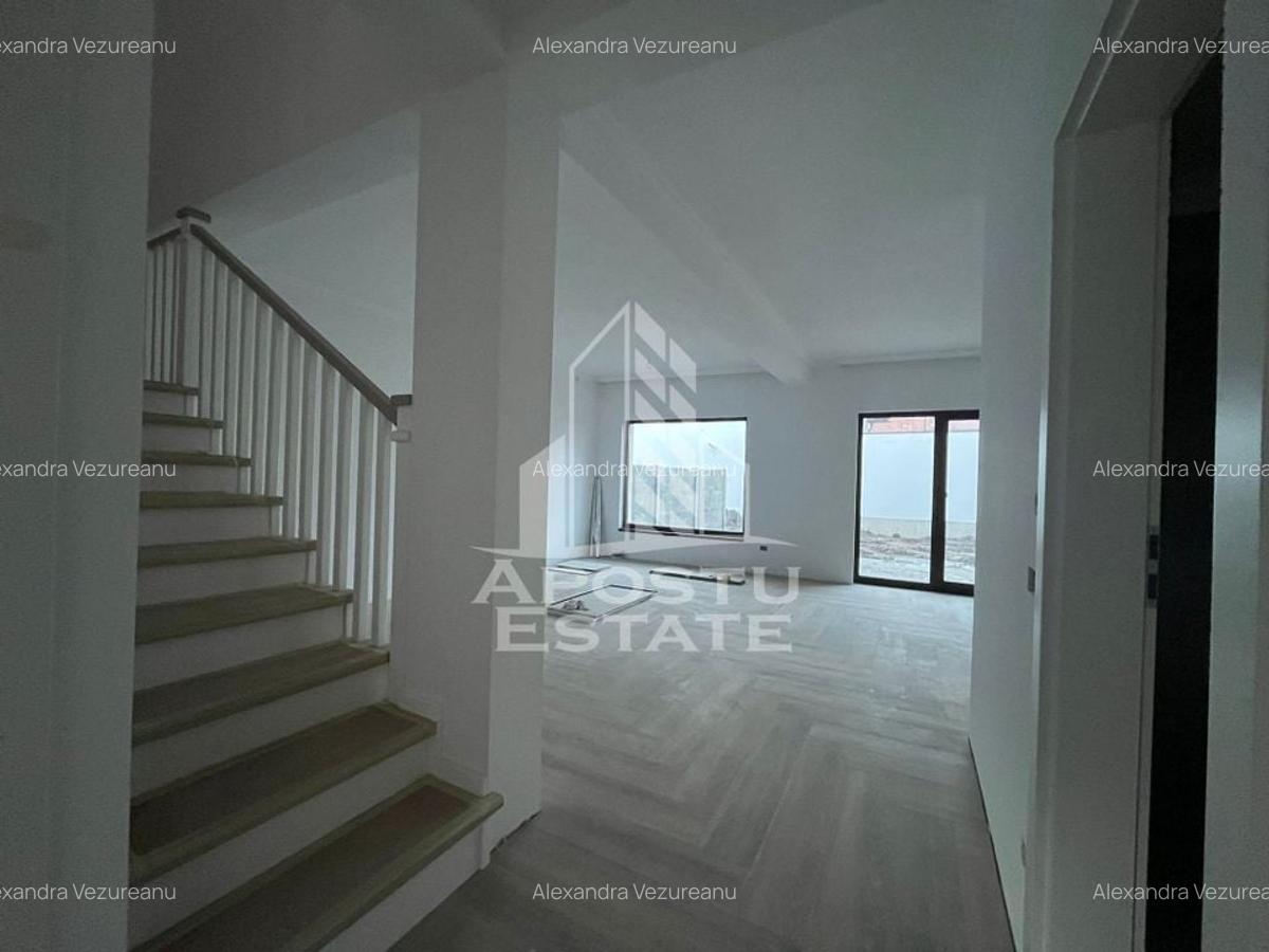 Duplex cu 4 camere, 3 bai,teren 250 mp in zona Dambovita - 2