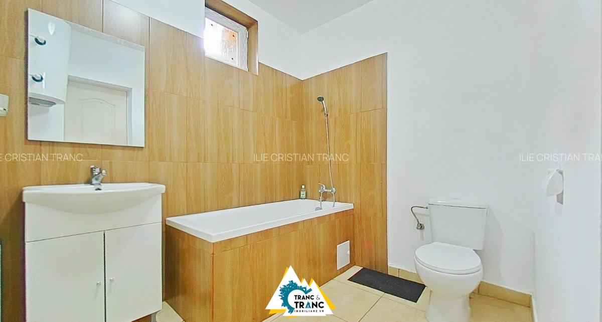 Casă cu 3 camere în Curtici - 4