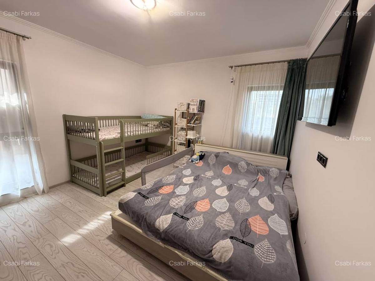 Apartatament cu Gradina, 53 + 110 MP, parcare si 2 anexe, Borhanci - 7