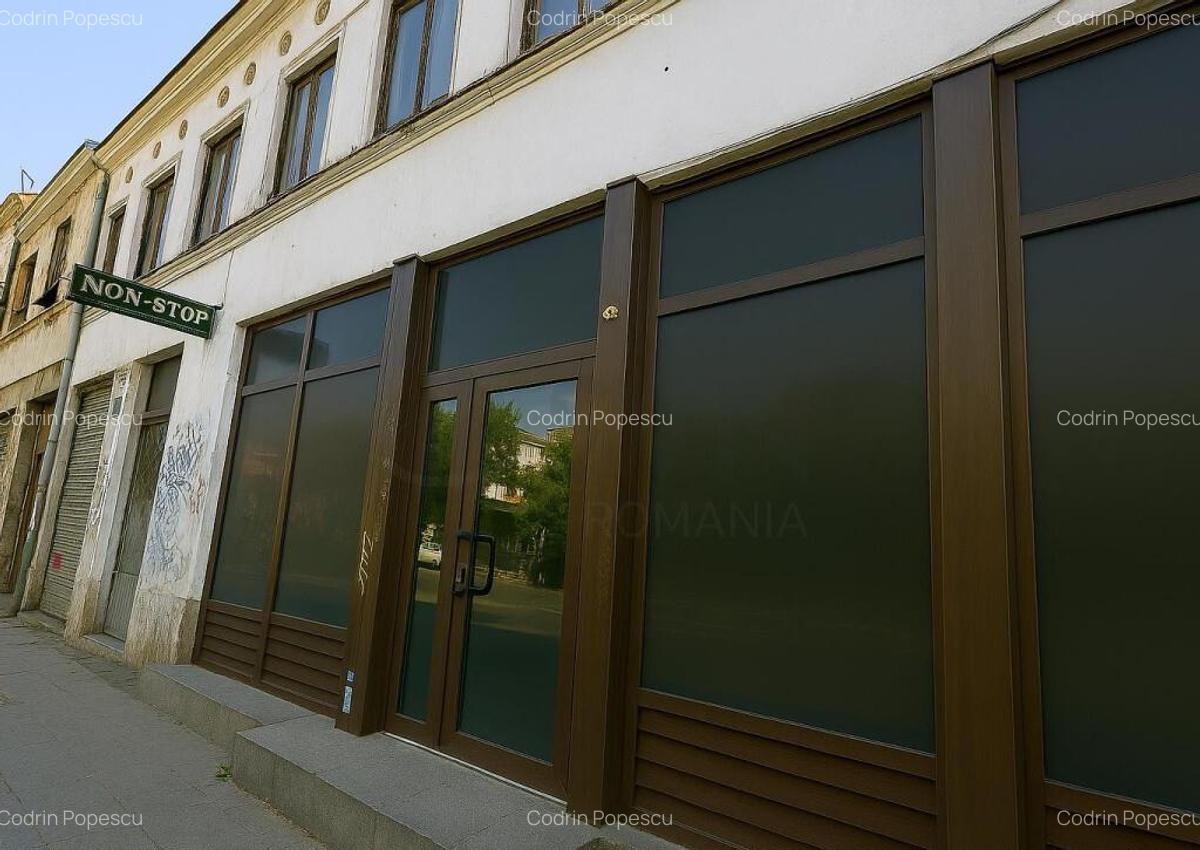 Spatiu Comercial Centrul Istoric - 1