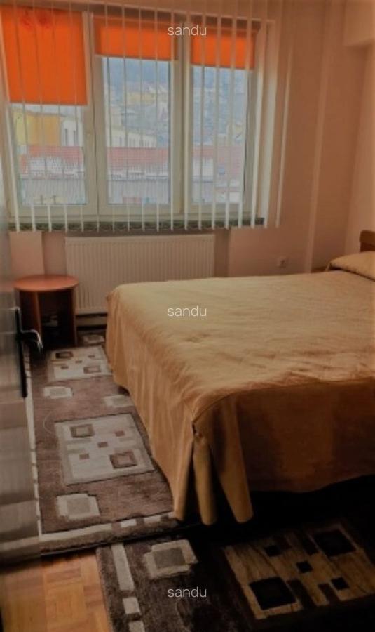 Inchiriez apartament 3 camere Brasov,Filarmonica Patria, 60mp, 600euro - 3