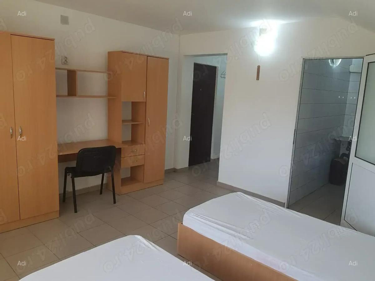 PF Apartament cu 1 camera zona Podul de Fier - 4