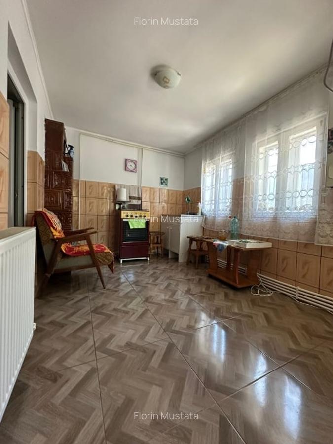 Casa cu 4 camere, zona Buzaului. - 5