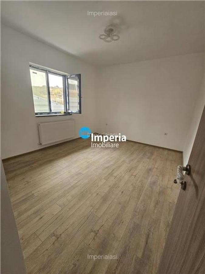 Casa plan parter de vanzare in zona Bucium Visan - 5