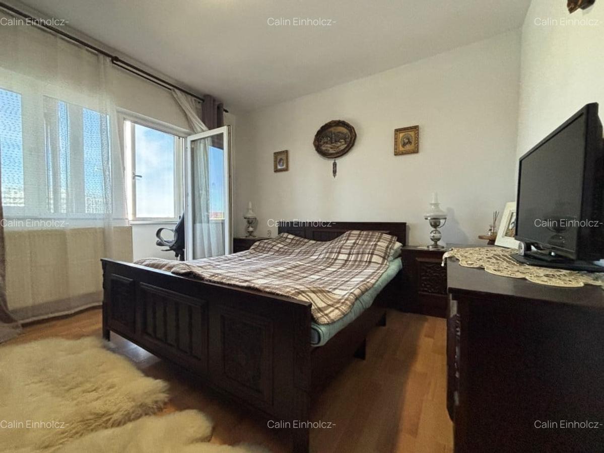 COMISION 0%-Apartament 3 camere, decomandat, 65 mp - zona Soarelui - 4